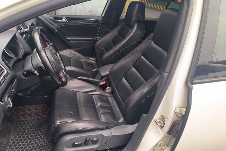 Used Volkswagen Golf GTI 2012 2.0 TSI GTI Left Front Seat