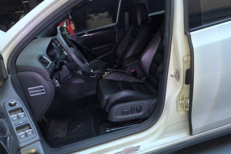 Used Volkswagen Golf GTI 2012 2.0 TSI GTI Left Front Seat