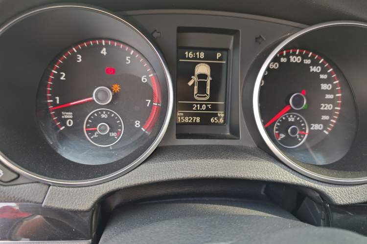 Used Volkswagen Golf GTI 2012 2.0 TSI GTI Odometer Close Up