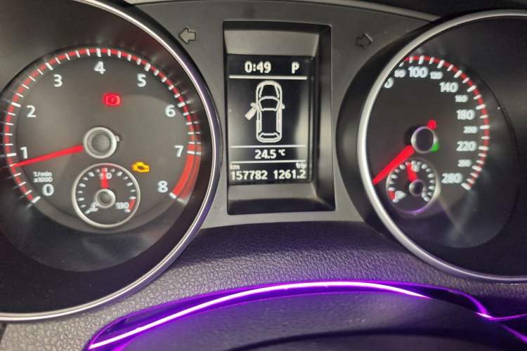 Used Volkswagen Golf GTI 2012 2.0 TSI GTI Odometer Close Up