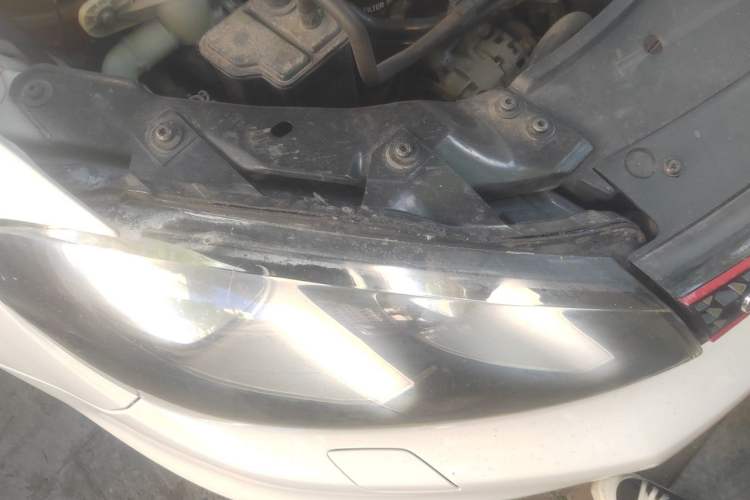 Used Volkswagen Golf GTI 2012 2.0 TSI GTI Right Front Headlight