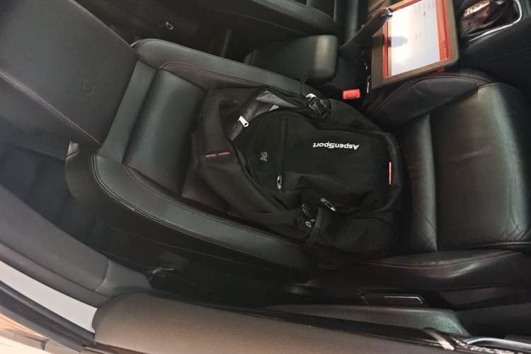 Used Volkswagen Golf GTI 2012 2.0 TSI GTI Right Front Seat