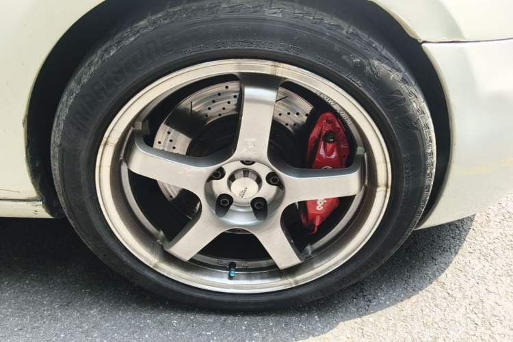 Used Volkswagen Golf GTI 2012 2.0 TSI GTI Right Front Wheel Hub