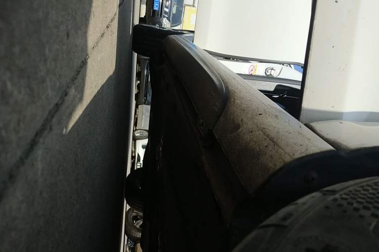 Used Volkswagen Golf GTI 2012 2.0 TSI GTI Right Side Sill