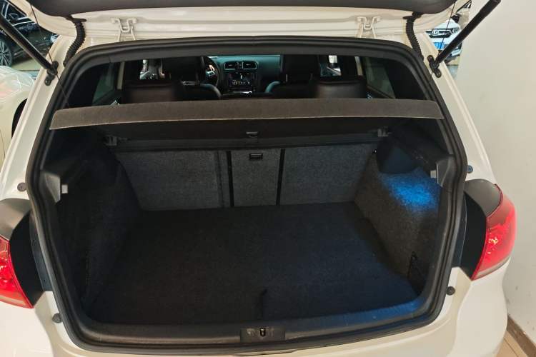 Used Volkswagen Golf GTI 2012 2.0 TSI GTI Trunk