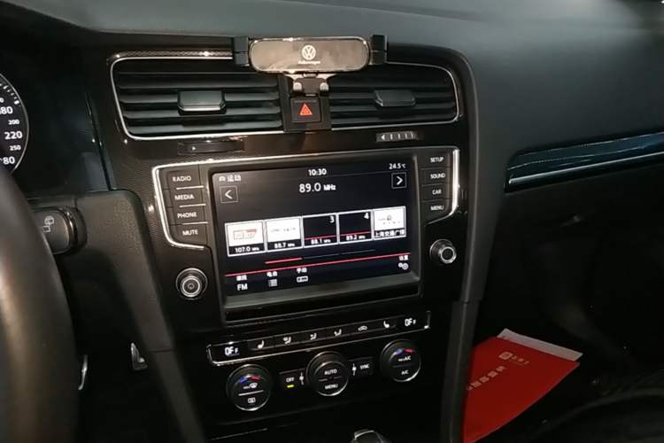 Used Volkswagen Golf GTI 2016 2.0 TSI GTI Audio And AC Panel