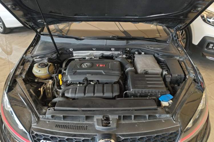 Used Volkswagen Golf GTI 2016 2.0 TSI GTI Engine Bay