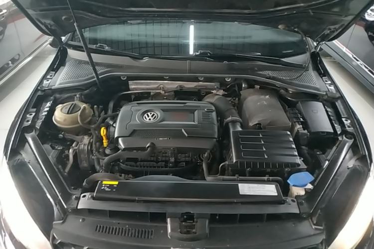 Used Volkswagen Golf GTI 2016 2.0 TSI GTI Engine Bay