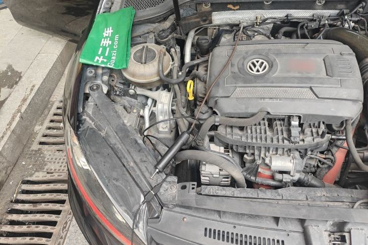 Used Volkswagen Golf GTI 2016 2.0 TSI GTI Engine Bay Right