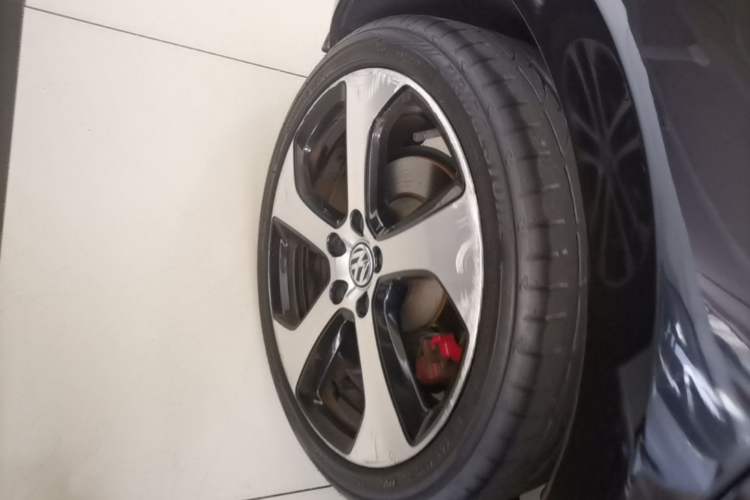 Used Volkswagen Golf GTI 2016 2.0 TSI GTI Exterior 5