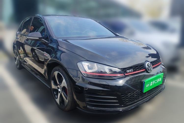Used Volkswagen Golf GTI 2016 2.0 TSI GTI Front Right 45 Deg