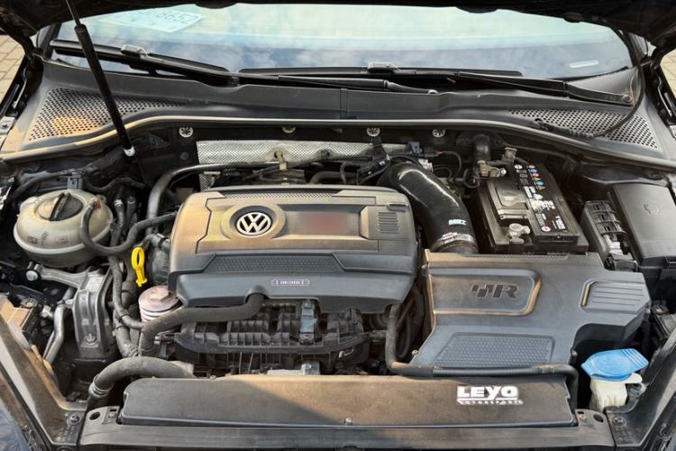 Used Volkswagen Golf GTI 2016 2.0 TSI GTI Interior 4