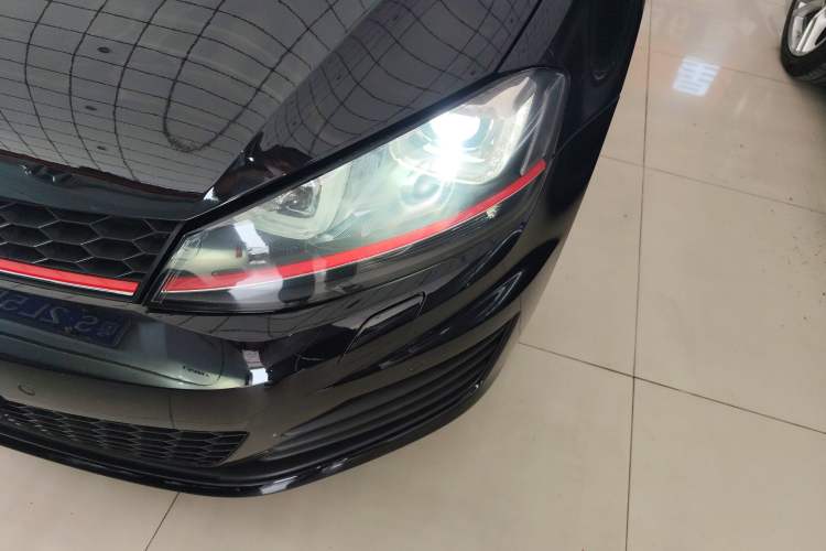 Used Volkswagen Golf GTI 2016 2.0 TSI GTI Left Front Headlight