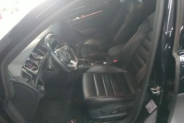 Used Volkswagen Golf GTI 2016 2.0 TSI GTI Left Front Seat