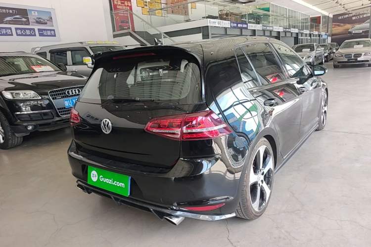 Used Volkswagen Golf GTI 2016 2.0 TSI GTI Rear Right 45 Deg