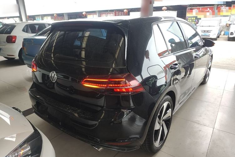 Used Volkswagen Golf GTI 2016 2.0 TSI GTI Rear Right 45 Deg