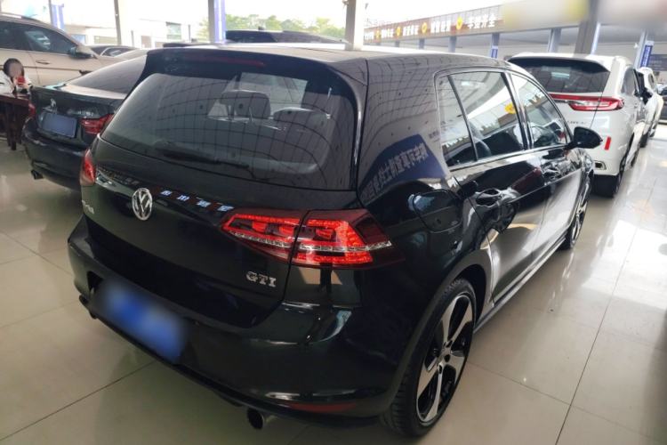 Used Volkswagen Golf GTI 2016 2.0 TSI GTI Rear Right 45 Deg