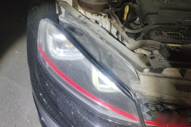 Used Volkswagen Golf GTI 2016 2.0 TSI GTI Right Front Headlight