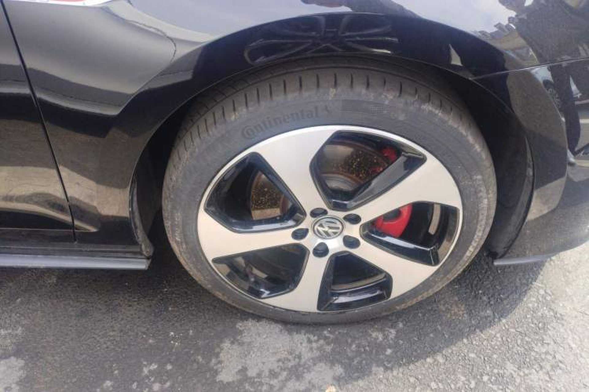 Used Volkswagen Golf GTI 2016 2.0 TSI GTI Right Front Wheel Hub