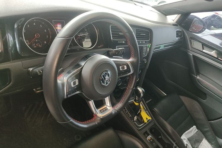 Used Volkswagen Golf GTI 2016 2.0 TSI GTI Steering Wheel