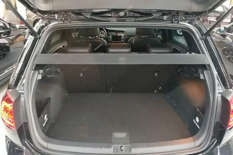 Used Volkswagen Golf GTI 2016 2.0 TSI GTI Trunk