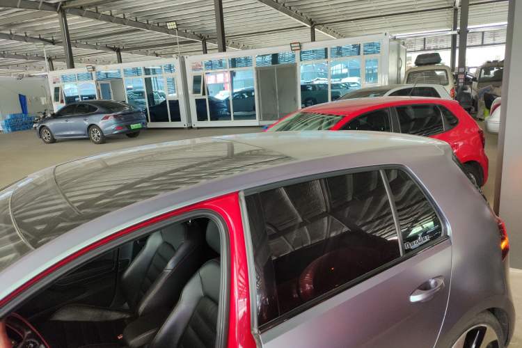Used Volkswagen Golf GTI 2016 2.0 TSI GTI Roof
