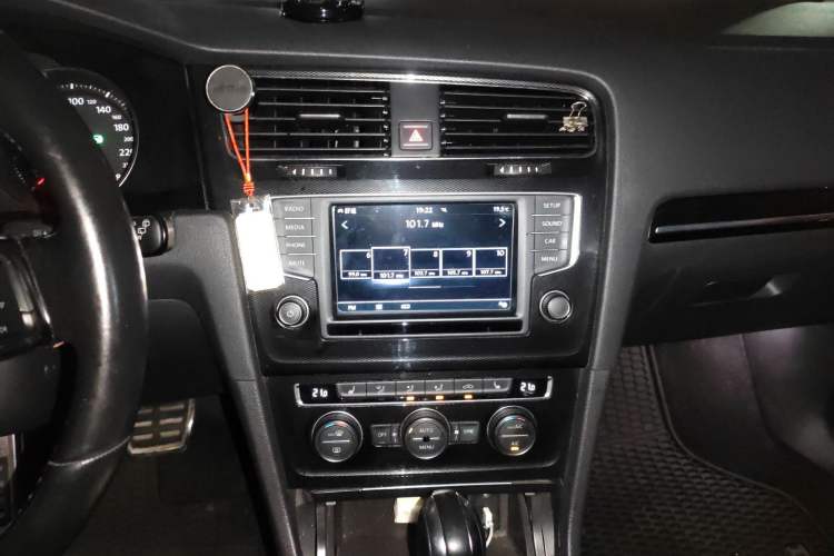 Used Volkswagen Golf GTI 2016 2.0 TSI GTI Audio And AC Panel