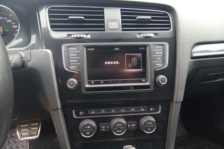 Used Volkswagen Golf GTI 2016 2.0 TSI GTI Audio And AC Panel