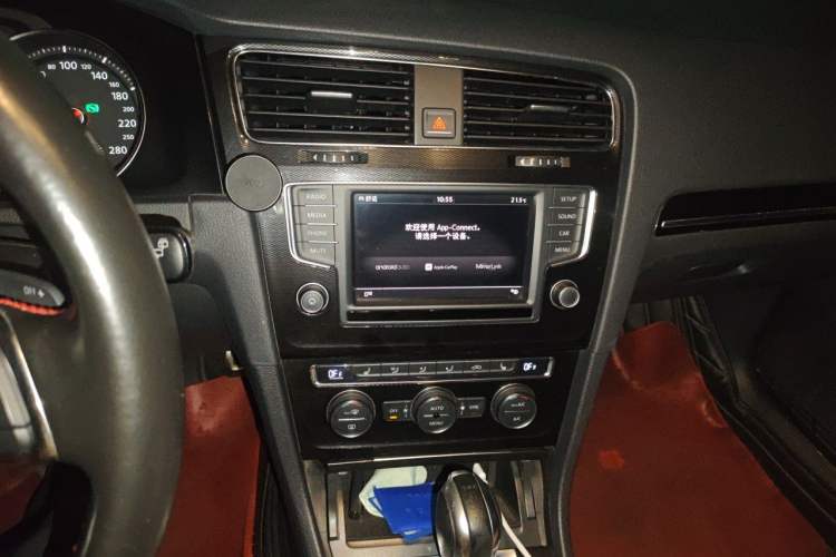 Used Volkswagen Golf GTI 2016 2.0 TSI GTI Audio And AC Panel