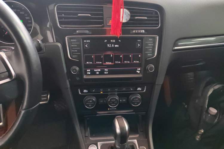 Used Volkswagen Golf GTI 2016 2.0 TSI GTI Audio And AC Panel
