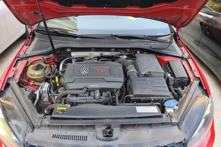 Used Volkswagen Golf GTI 2016 2.0 TSI GTI Engine Bay