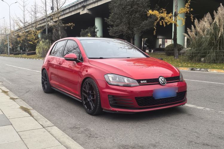 Used Volkswagen Golf GTI 2016 2.0 TSI GTI Exterior 4