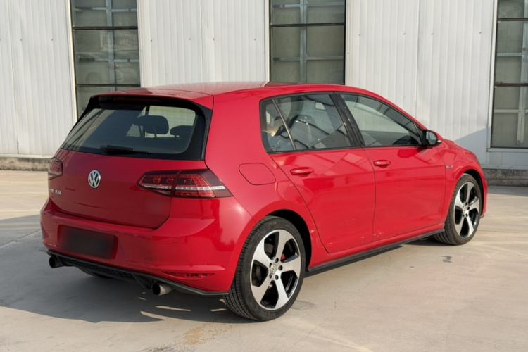 Used Volkswagen Golf GTI 2016 2.0 TSI GTI Exterior 5