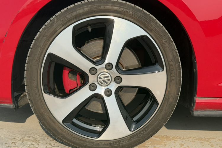 Used Volkswagen Golf GTI 2016 2.0 TSI GTI Exterior 6