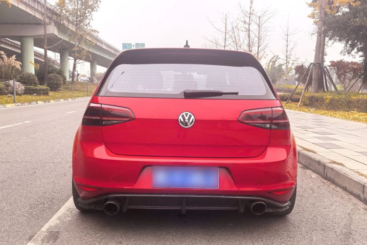 Used Volkswagen Golf GTI 2016 2.0 TSI GTI Exterior 6
