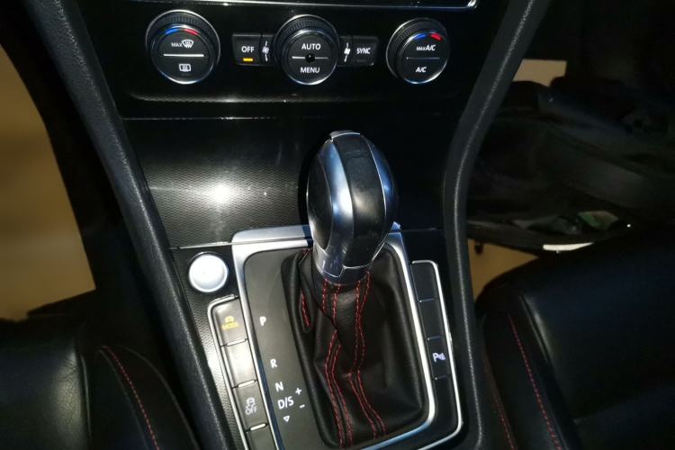 Used Volkswagen Golf GTI 2016 2.0 TSI GTI Gear Lever