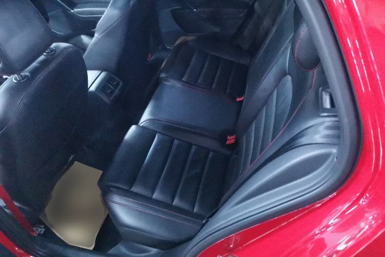 Used Volkswagen Golf GTI 2016 2.0 TSI GTI Interior 4