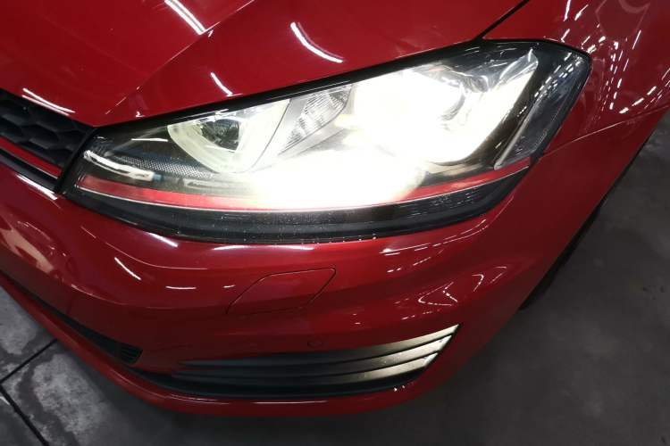 Used Volkswagen Golf GTI 2016 2.0 TSI GTI Left Front Headlight