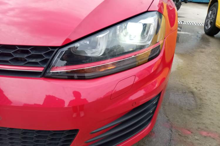 Used Volkswagen Golf GTI 2016 2.0 TSI GTI Left Front Headlight