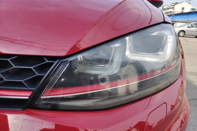 Used Volkswagen Golf GTI 2016 2.0 TSI GTI Left Front Headlight