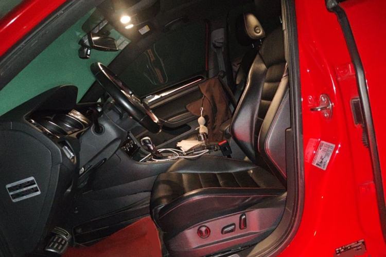 Used Volkswagen Golf GTI 2016 2.0 TSI GTI Left Front Seat