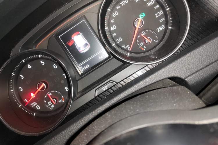 Used Volkswagen Golf GTI 2016 2.0 TSI GTI Odometer Close Up