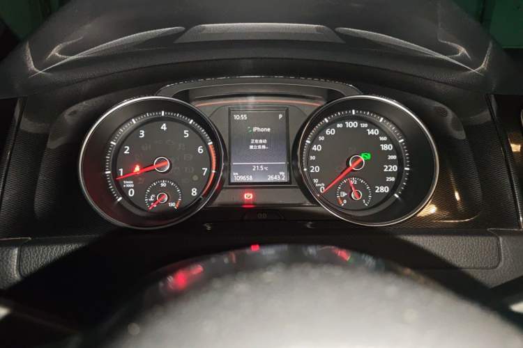 Used Volkswagen Golf GTI 2016 2.0 TSI GTI Odometer Close Up