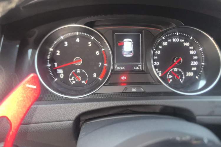 Used Volkswagen Golf GTI 2016 2.0 TSI GTI Odometer Close Up