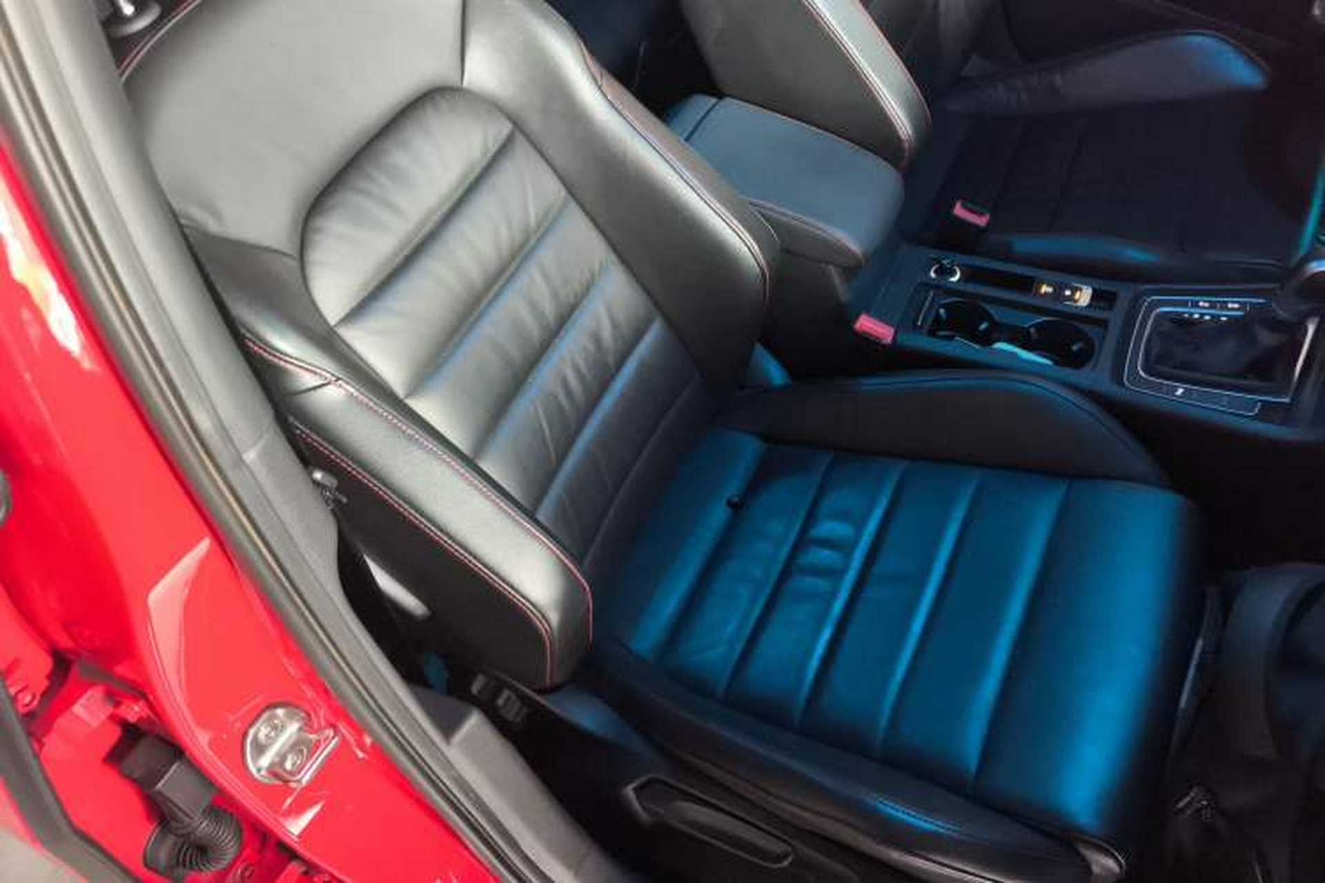 Used Volkswagen Golf GTI 2016 2.0 TSI GTI Right Front Seat