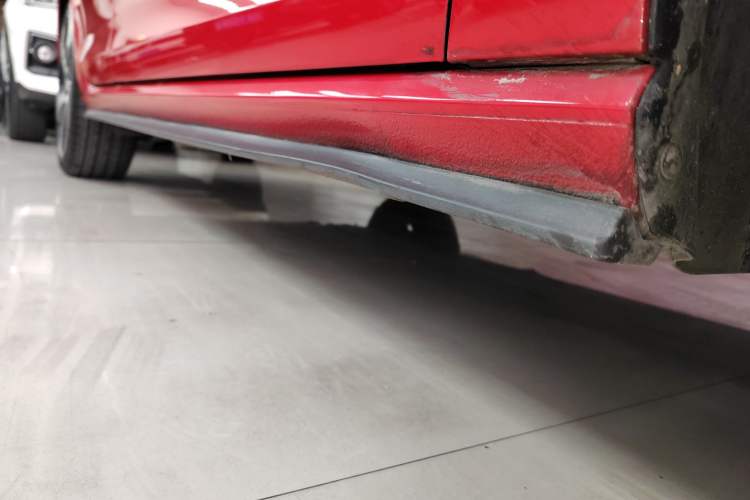 Used Volkswagen Golf GTI 2016 2.0 TSI GTI Right Side Sill