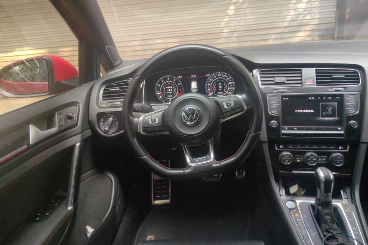 Used Volkswagen Golf GTI 2016 2.0 TSI GTI Steering Wheel