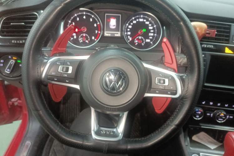 Used Volkswagen Golf GTI 2016 2.0 TSI GTI Steering Wheel