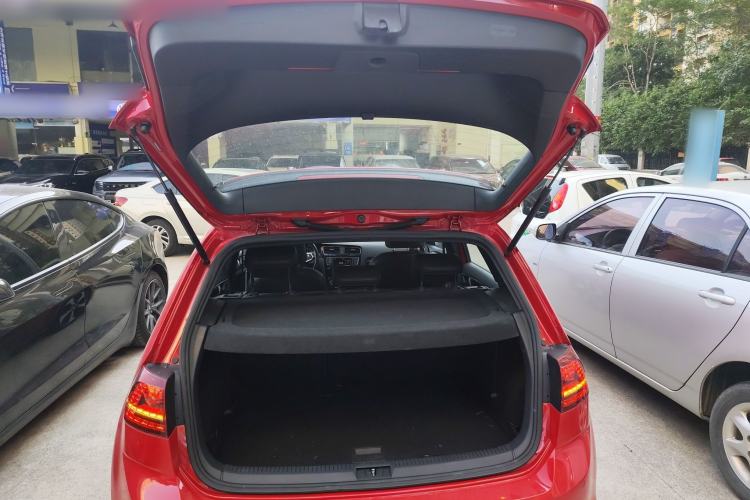 Used Volkswagen Golf GTI 2016 2.0 TSI GTI Trunk