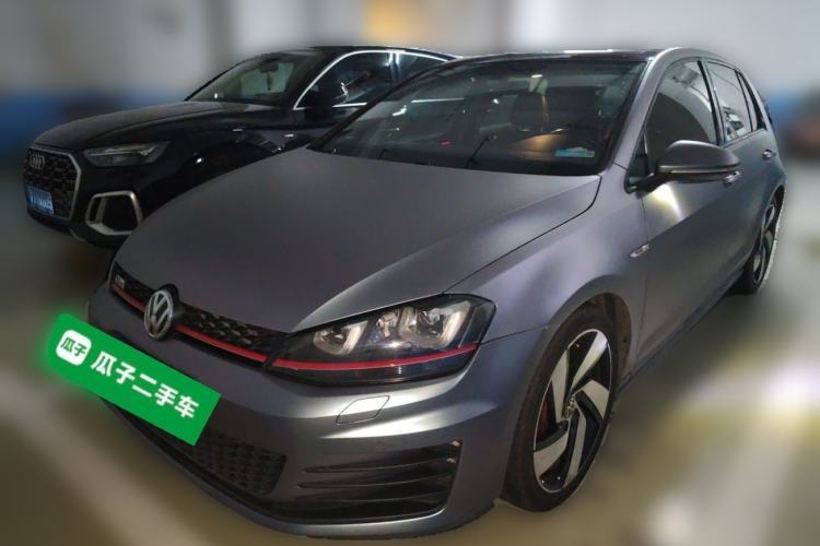 Used Volkswagen Golf GTI 2016 2.0 TSI GTI Guazi used car, China used car export, Used car for sale, Used Volkswagen cars, Cheapest cars for sale